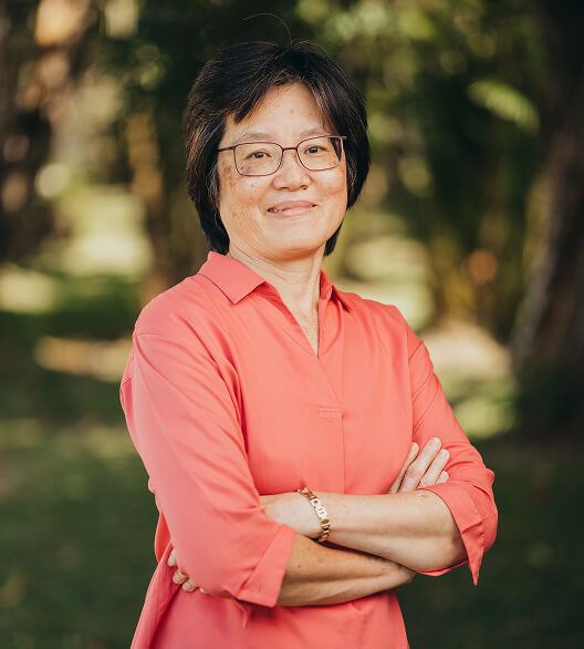 Janine LAU